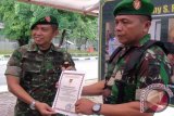 Pangdam VII/Wirabuana  Beri Penghargaan Penyelamat Perampokan Rp10 M 