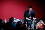 Hugh Jackman Anjurkan Penggemar Pakai Tabir Surya