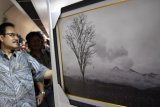 Kediri (Antara Jatim) - Wakil Gubernur Jawa Timur, Syaifullah Yusuf membuka Pameran Foto bertajuk 