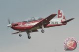 OSO Serahkan Bantuan untuk Korban Pesawat Tim Aerobatik Jupiter