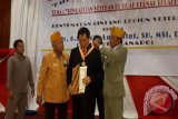 70th RI - Wali Kota Manado Terima Tanda Kehormatan LVRI 