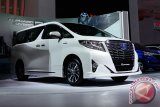 New Alphard Hybrid 4x4 