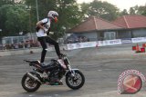 Stunt Rider Rok Bagoros