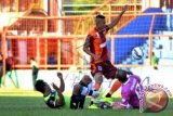 PBR DIKALAHKAN PUSAMANIA