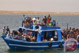 Belasan migran asal Afrika tewas akibat kapal tenggelam