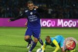 Arema  Kalahkan Persegres di Piala Gubernur Kaltim