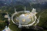 China luncurkan teleskop raksasa untuk pelajari kehidupan di luar bumi