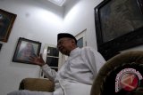 Pengasuh Ponpes Tebuireng KH Salahuddin Wahid di Jombang, Jawa Timur, Sabtu (26/12). Sebanyak 500 hafidz, menggelar Khatmil Quran dalam rangka peringatan enam tahun meninggalnya mantan Presiden ke-4 KH Abdurrahman Wahid atau Gus Dur. Antara Jatim/Syaiful Arif/zk/15