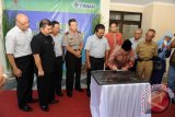 Penandatangan MoU Rumah Sehat BAZNAS_TIMAH oleh Ketua Baznas KH Didin Hafidhuddin dengan Dirut PT Timah (Persero) Tbk, Sukrisno disaksikan Kapolda Babel, Brigjen Pol Gatot Subiyaktoro beserta unsur Muspida, pada 16 Maret 2015 di Pangkalpinang. Foto Humas PT Timah