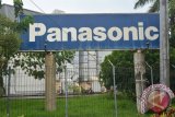 Foto suasana pabrik PT Panasonic Lighting Indonesia Kawasan Industri Pier, Rembang Industri Raya, Pasuruan, Jawa Timur, Kamis (4/2). Perusahaan raksasa elektronik Panasonic berencana menutup dua pabriknya, yakni Panasonic Lighting Indonesia (PLI) di Pasuruan, mulai awal Januari 2016 dan satu pabrik lain di Bekasi mulai Februari 2016 akibat sepinya pasar dan penurunan daya beli. ( Foto Umarul Faruq )