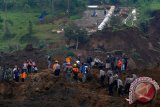 Talud Jebol, SMP Ma'arif NU Banyumas Diterjang Longsor