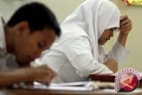 Malik Fadjar: ujian nasional miliki plus minus