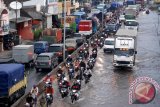 Kemacetan Pantura Semarang Akibat ROB