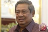 SBY Melayat  Jenazah Ketua KPU Husni Kamil Manik
