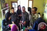 Legislator tinjau Bank sampah Junjung Birru Palembang