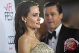 Brad Pitt Tak Ikut Premier Film 