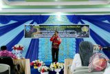 Ada 12 peserta yang berlaga di Grand Finals Lomba Menyanyi Solo Bahasa Banjar dalam rangka Porseni memeriahkan HUT Korpri ke-45 dan Hari Jadi Kabupaten HSS ke-66 tahun 2016,  bertempat di Gedung Kesenian Kandangan, Rabu (02/11). Foto:Antaranews Kalsel/Fatturahman/G.
