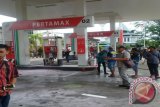 Sejumlah mesin pompa BBM di SPBU yang terletak di Jalan HOS Cokroaminoto Pontianak setelah dikabarkan terbakar pada Selasa (15/11) sekitar pukul 13.45 WIB.