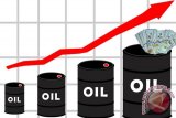 Harga minyak dunia naik karena produksi AS melemah