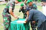 Penutupan Operasi Bakti Kartika Jaya Sail Karimata TA.2016 di Kabupaten Kayong Utara Wilayah Kodim 1203/Ketapang oleh Wakil Bupati Kayong Utara Idrus. (Foto Istimewa/ Pendam XII/Tpr)