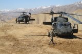 Afghanistan akan ganti heli Rusia dengan Black Hawk