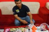 Waduh! 2 Pelaku Praktik Suntik Pemutih Ilegal Ditangkap Polisi