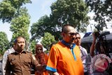 Polda NTB Serahkan Gatot Brajamusti Ke Jaksa