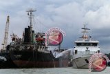 Damkar Jakut berhasil padamkan kapal Zahro Express
