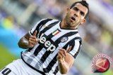 Carlos Tevez, pemain bergaji tertinggi di dunia