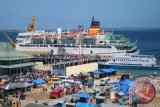 Number of arrivals and departures  at Tenau Port up 60 percent