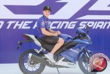 Wow! Pebalap MotoGP Vinales Jajal Yamaha R15 Terbaru Di Sirkuit Sentul 