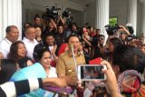 Pendopo Balai Kota Dipenuhi Warga setelah Cuti Ahok Selesai 