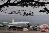 Pesawat Amerika Mendarat Darurat di Aceh