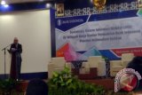 BI Banjarmasin menggelar sosialisasi Sistem Informasi Debitur (SID) sebagai salah satu komponen penting dalam sistem perkreditan di dunia perbankan dan pembiayaan karena menjadi rujukan yang akurat dan tepat baik bagi perbankan atau pembiayaan maupun nasabah, di Banjarmasin, Kamis (30/3)(Foto Antarnews Kalsel A Hakim.f) 