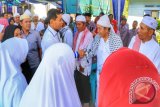 Bersama sejumlah ulama di Masjid Agung Al Munawwarah Perdagangan