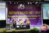 Talkshow yang disampaikan Ketua Umum P3I dan Kepala Badan Ekonomi Kreatif RI dalam Konferensi  XVI Persatuan Perusahaan Periklanan Indonesia (P3I) di Pontianak, Jumat (5/5). Foto Antara Kalbar/Dedi/17