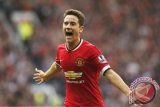 Gelandang MU Ander Herrera siap keluar dari Old Trafford