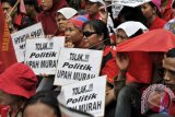 Ketika Buruh Menolak Rencana Penurunan Penghasil Tidak Kenak Pajak 