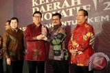 Syahrul Raih Penghargaan Kepala Daerah Inovatif 2017
