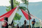 Ratusan Pengunjung Padati Fetival Musik Hutan 