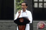 Curhat Presiden Jokowi  tentang kesibukannya usai mantu