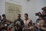 Jokowi-Anis tidak bahas reklamasi pantai