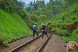 Jalur Kereta Api Selatan Longsor