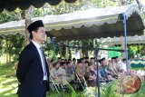 Pemerintah Kabupaten Tanah Laut memperingati Maulid Nabi Muhammad SAW dengan menghadirkan penceramah Ustadz Muhammad Elvandy dari Kota Bandung, di Hutan Jati Pelaihari, Senin (6/11). Foto:Antaranews Kalsel/Arianto/G.