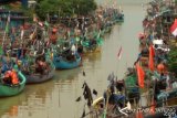 Nelayan Jepara Dibantu Ratusan 