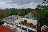 Sekolah Ambruk Pasca Gempa