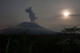 Hembusan Asap Gunung Agung