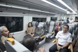 Menteri BUMN Naik Kereta Bandara