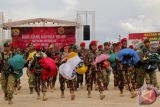 Atraksi Terjun Payung Kopassus-Kostrad