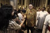 Foto Kemarin: Tinjau Keamanan Natal Jakarta